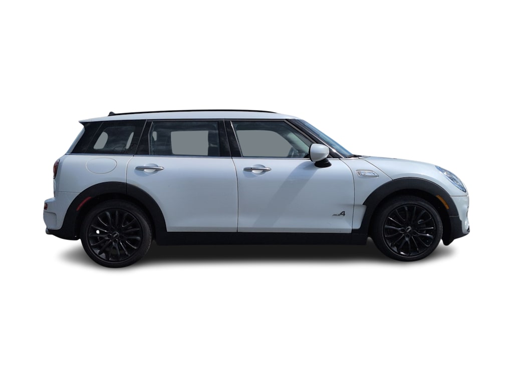Thumbnail: 2024 MINI Cooper Clubman - 24