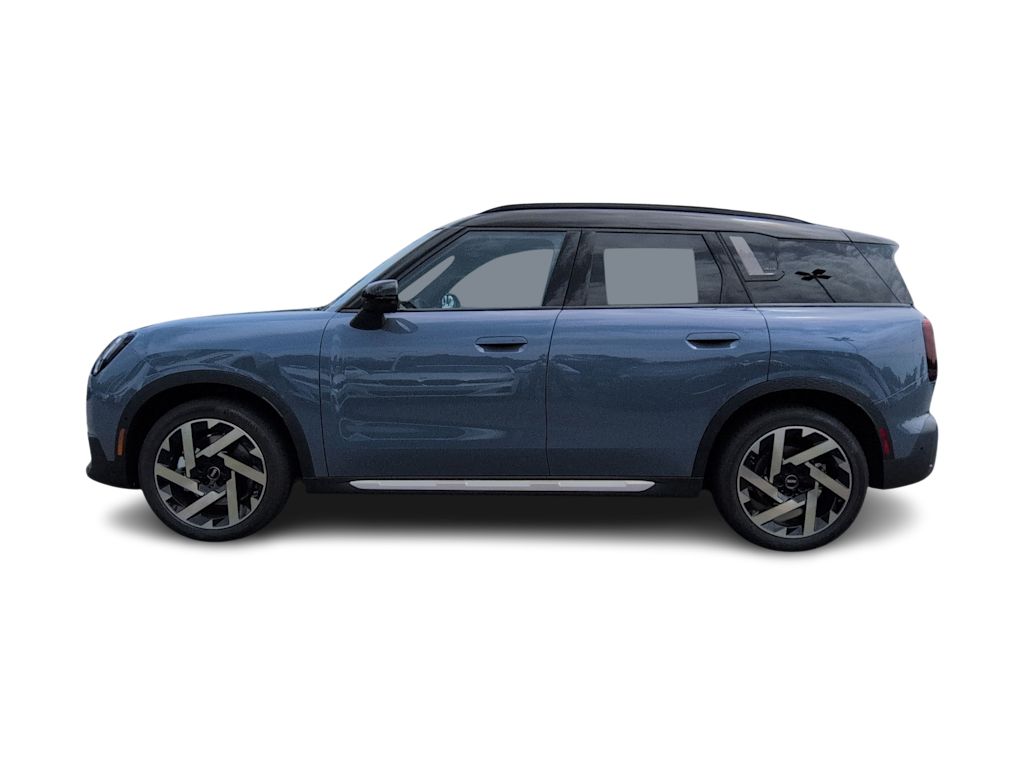 Thumbnail: 2027 MINI Cooper Countryman - 3