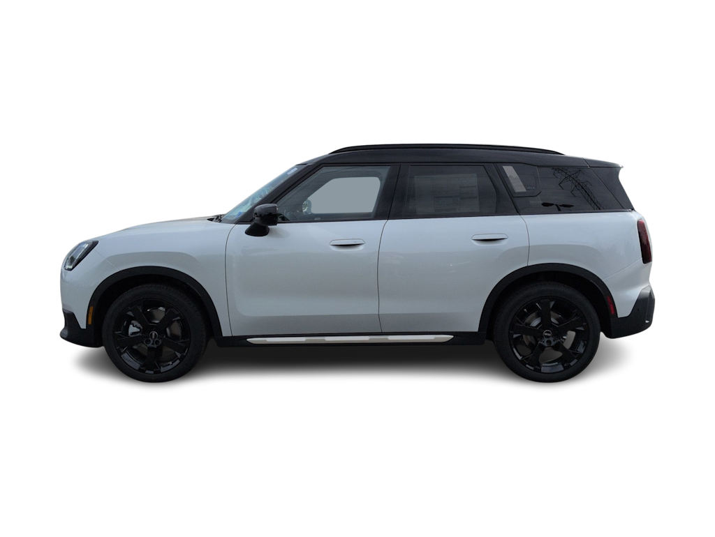 Thumbnail: 2027 MINI Cooper Countryman - 3