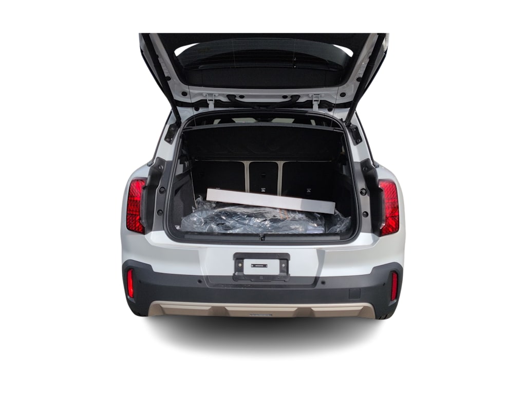 Thumbnail: 2027 MINI Cooper Countryman - 16