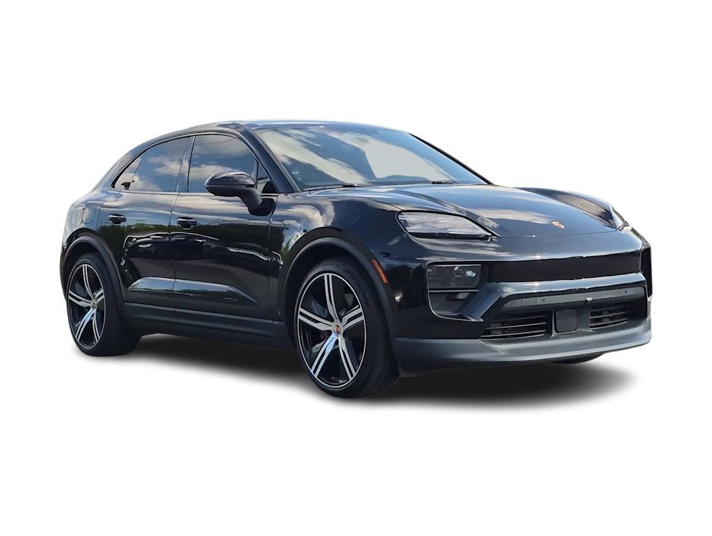 Thumbnail: 2025 Porsche Macan - 18