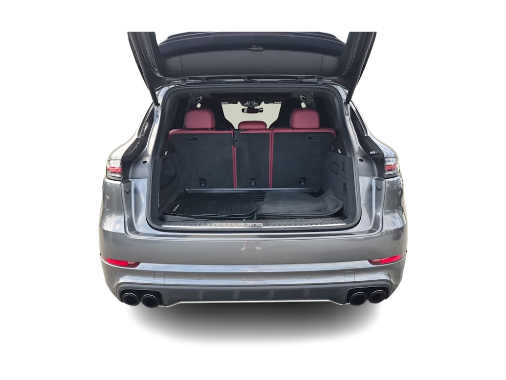 Thumbnail: 2019 Porsche Cayenne - 18