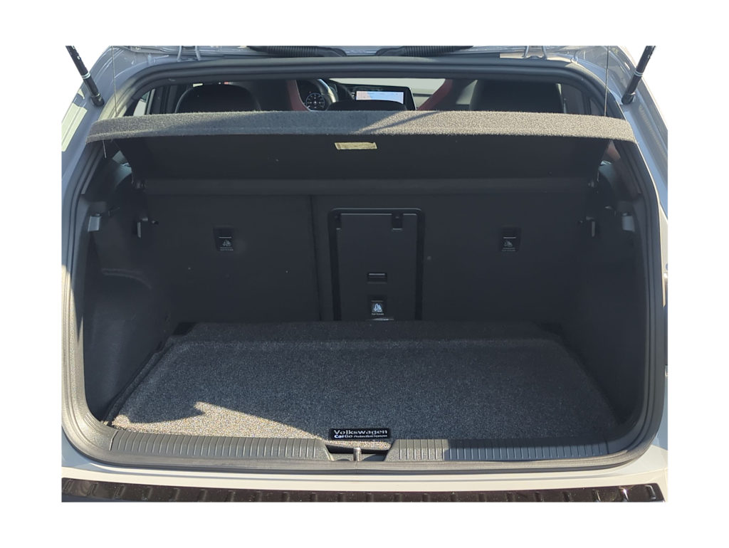 Thumbnail: 2024 Volkswagen Golf - 17