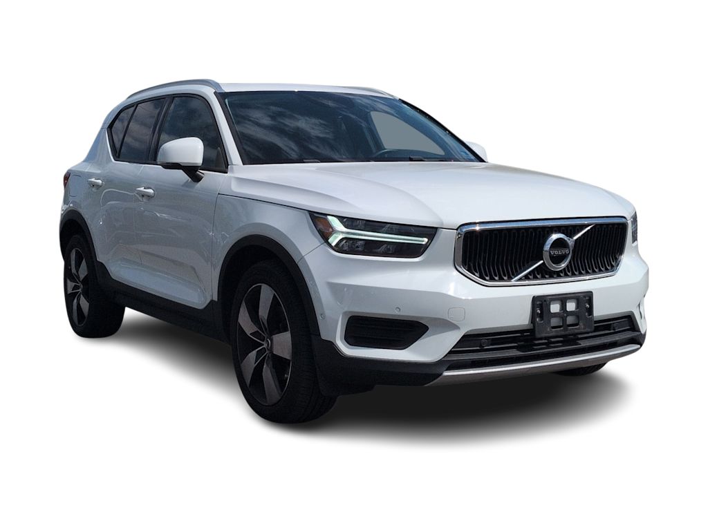 Thumbnail: 2019 Volvo XC40 - 22