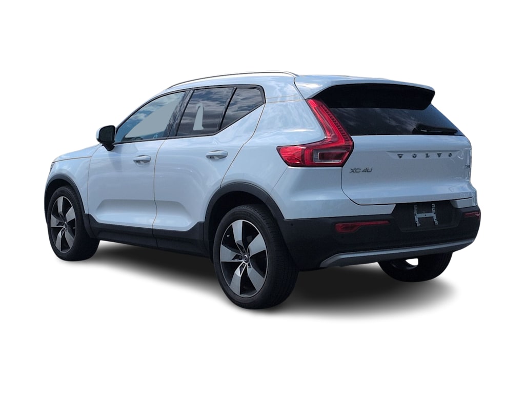 Thumbnail: 2019 Volvo XC40 - 4