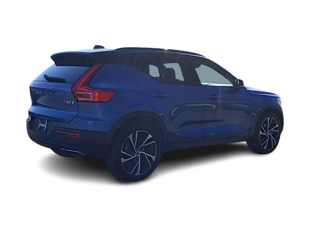 2020 Volvo XC40 T5 R-Design 23