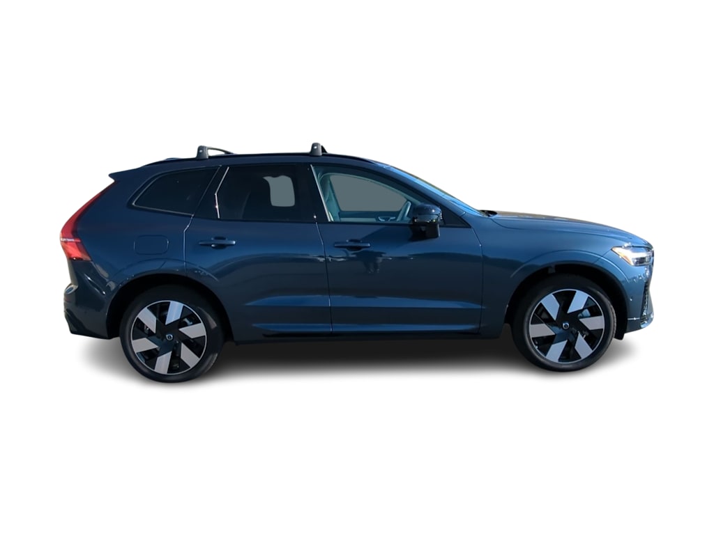 Thumbnail: 2024 Volvo XC60 - 23