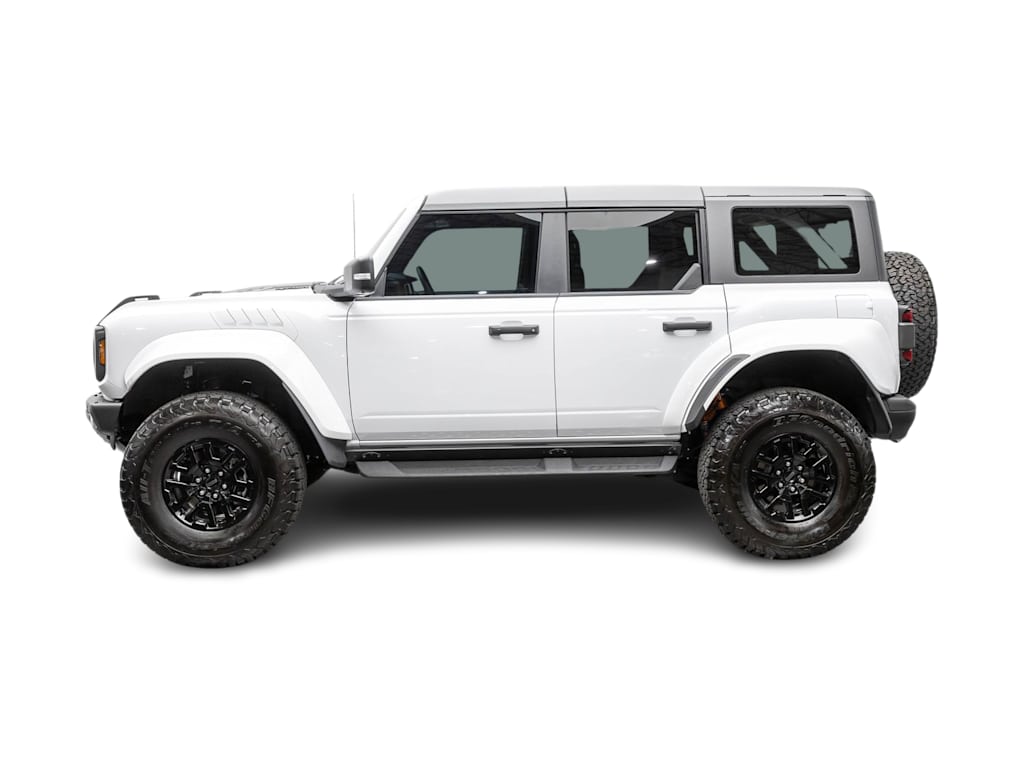 Thumbnail: 2025 Ford Bronco - 3