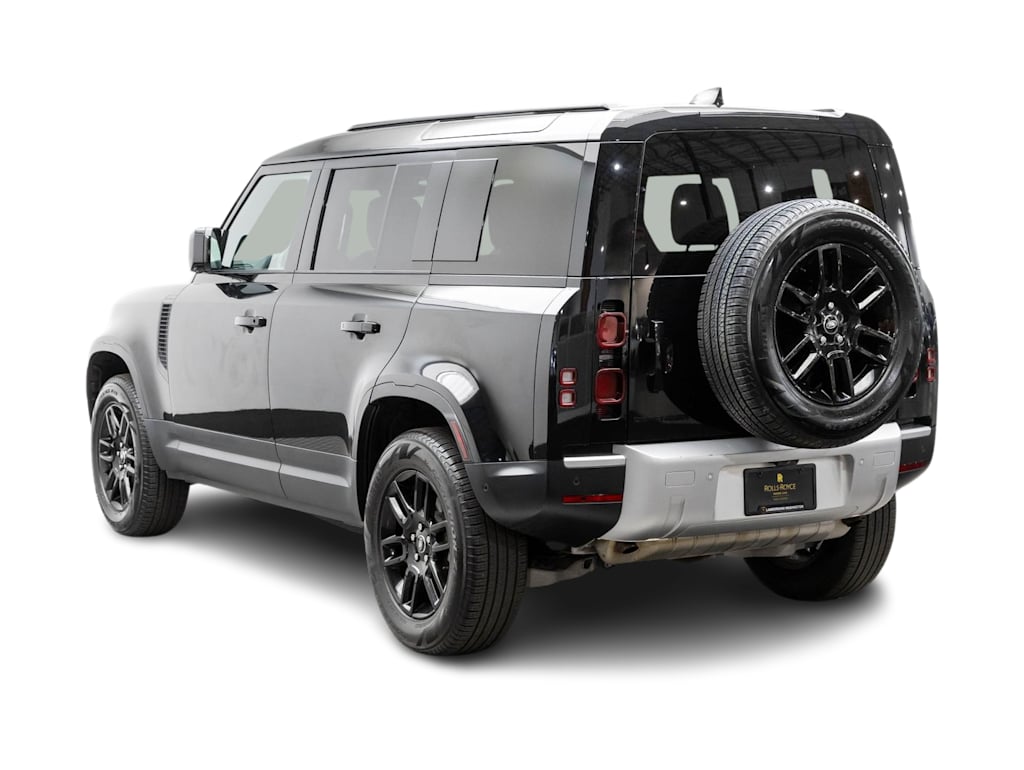 Thumbnail: 2025 Land Rover Defender - 4