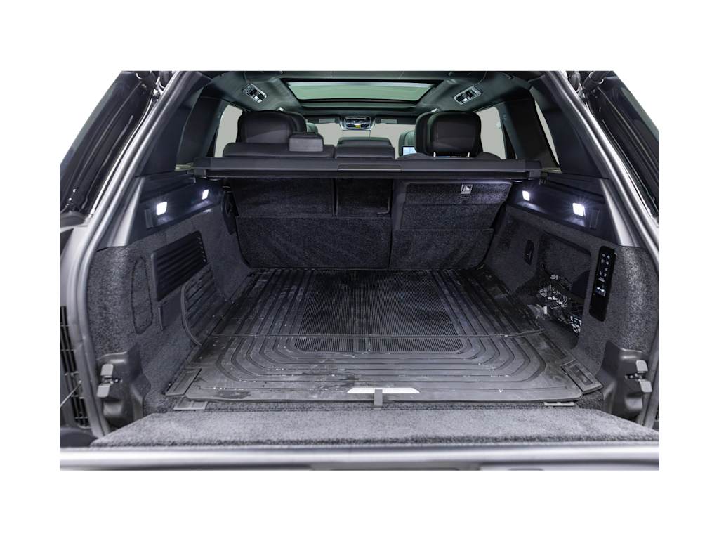 Thumbnail: 2025 Land Rover Range Rover - 16