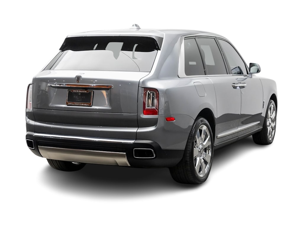 Thumbnail: 2022 Rolls-Royce Cullinan - 21