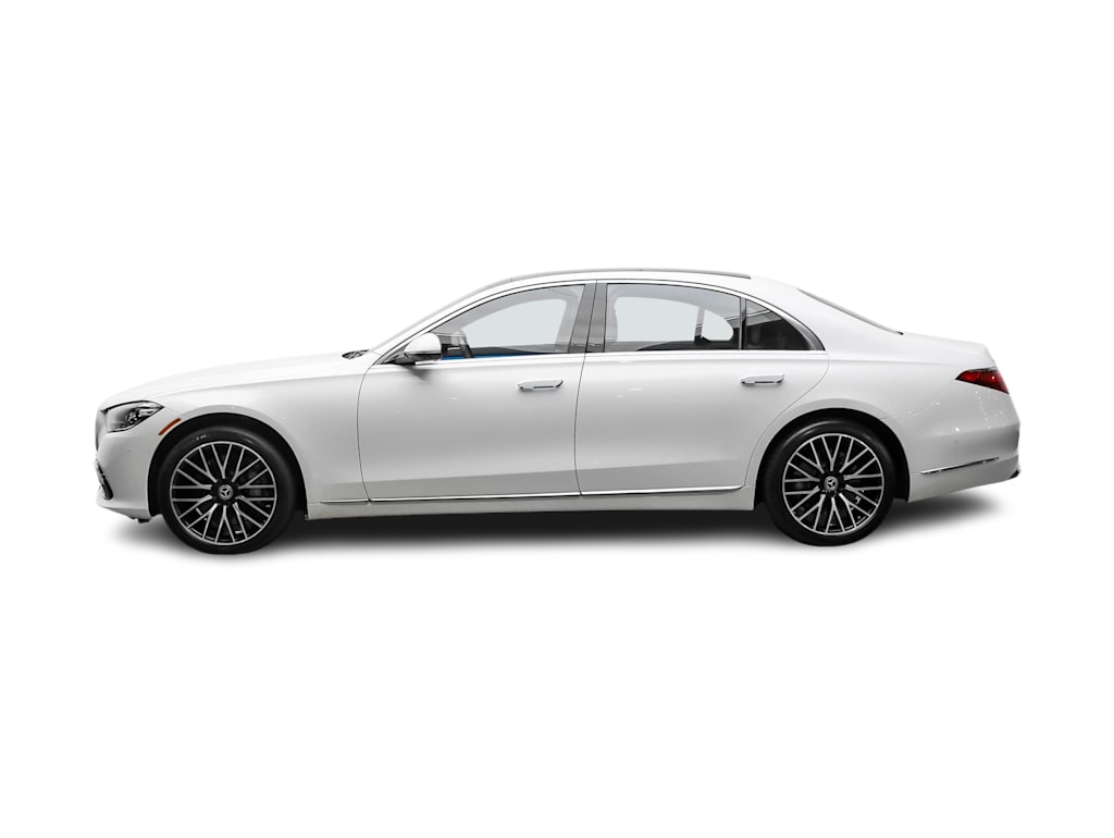 Thumbnail: 2024 Mercedes-Benz S-Class - 3