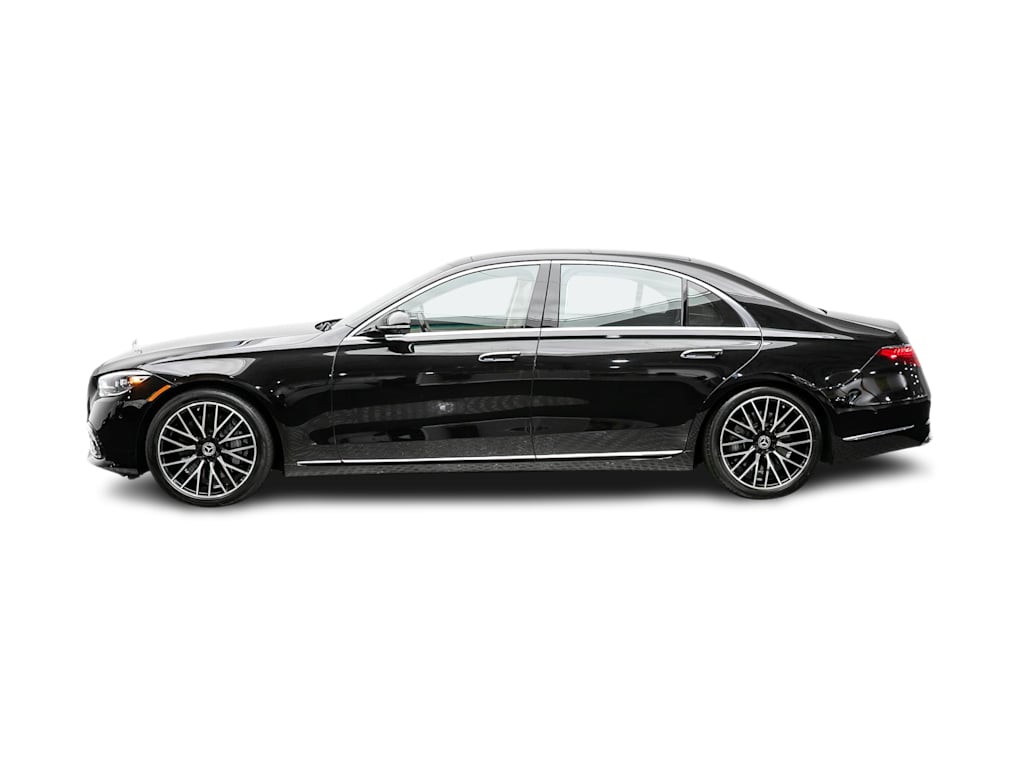 Thumbnail: 2022 Mercedes-Benz S-Class - 3