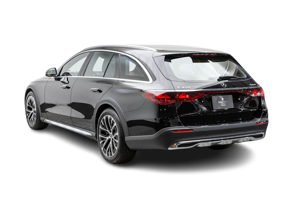 Thumbnail: 2026 Mercedes-Benz E-Class - 4
