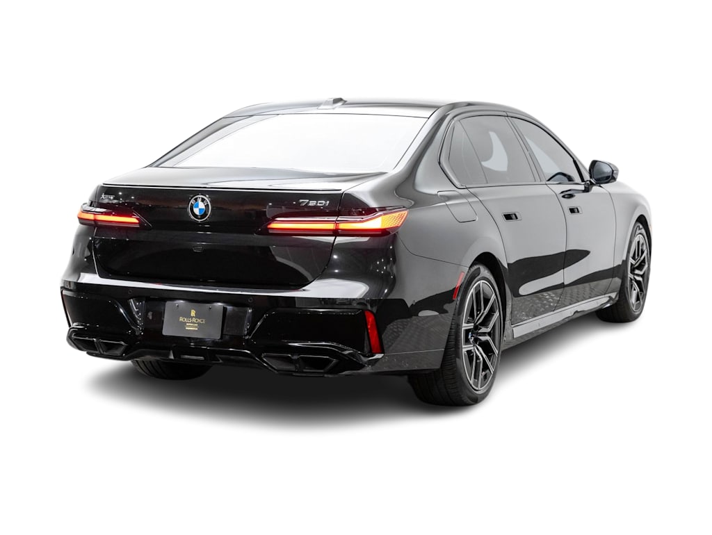 Thumbnail: 2024 BMW 7 Series - 23