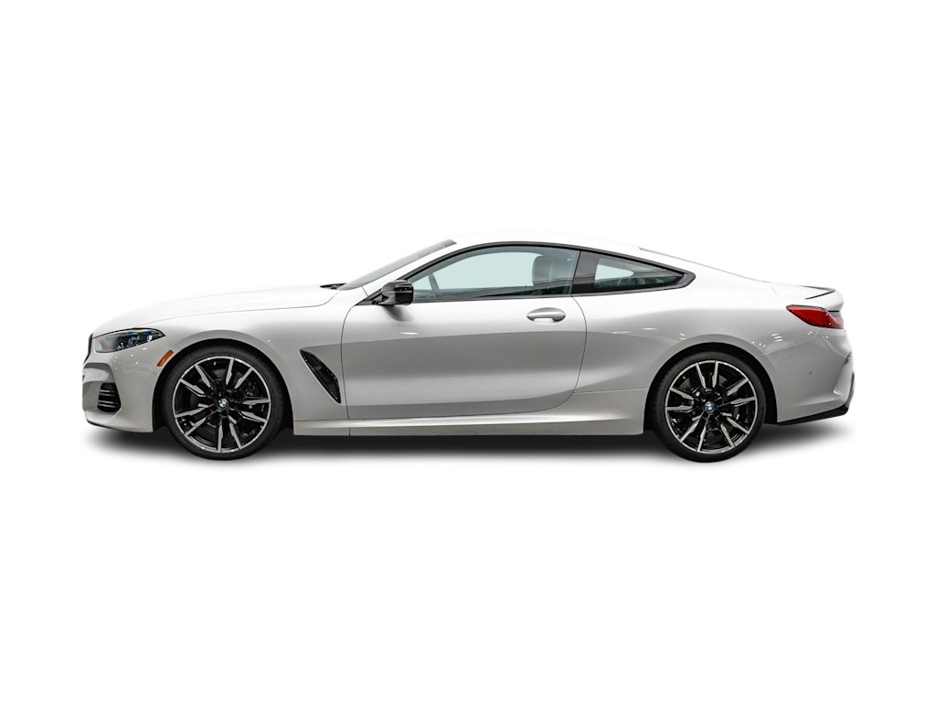 2024 BMW 8 Series 850i 3