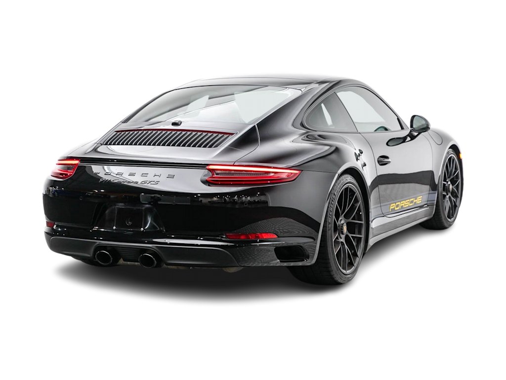 2018 Porsche 911 Carrera 4S 18