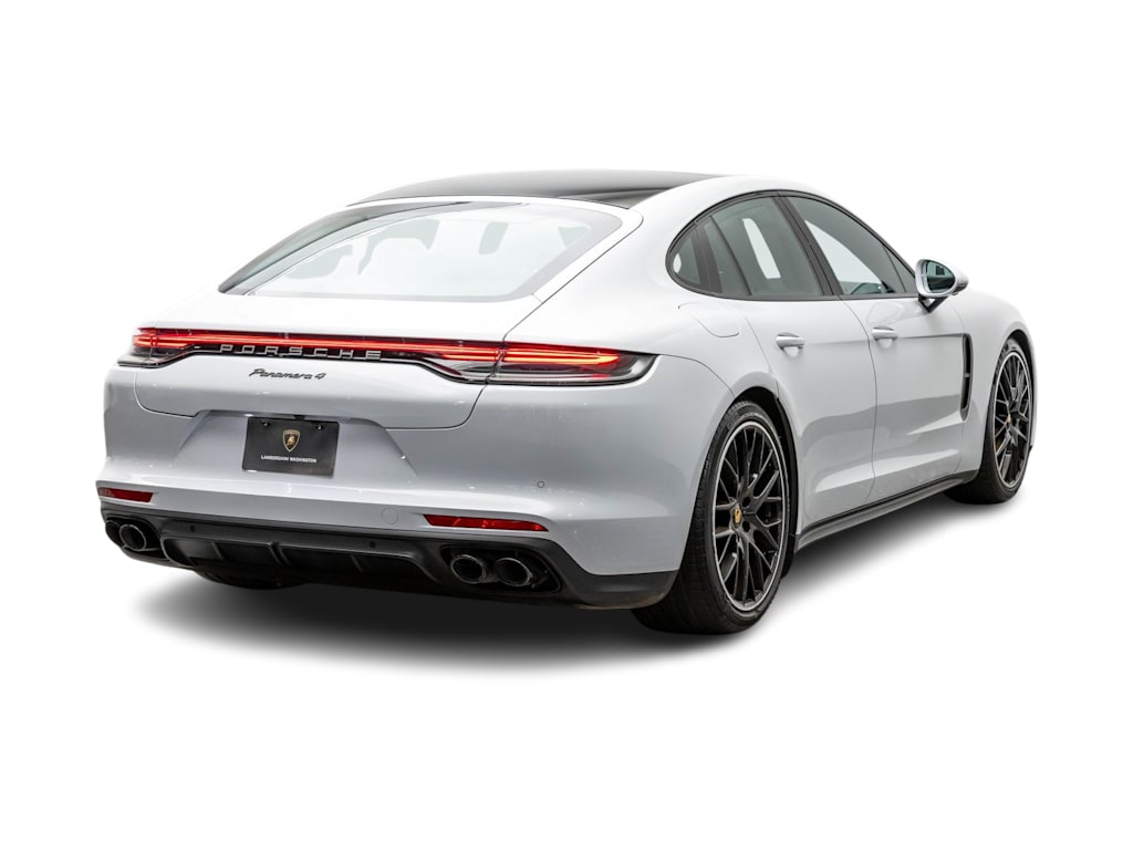 Thumbnail: 2023 Porsche Panamera - 28