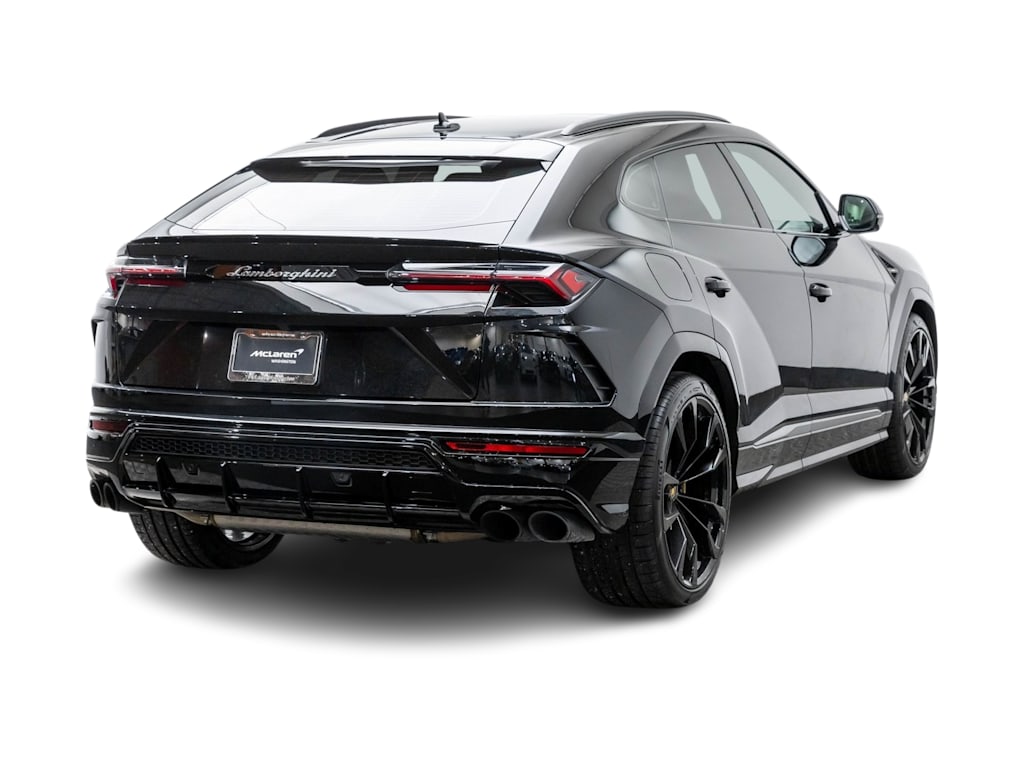 Thumbnail: 2022 Lamborghini Urus - 21
