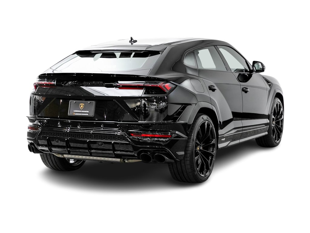 2023 Lamborghini Urus S 5