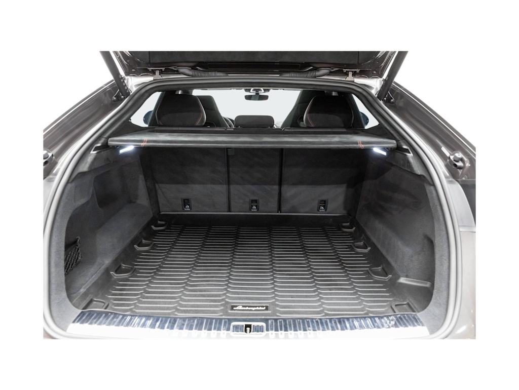 Thumbnail: 2023 Lamborghini Urus - 17