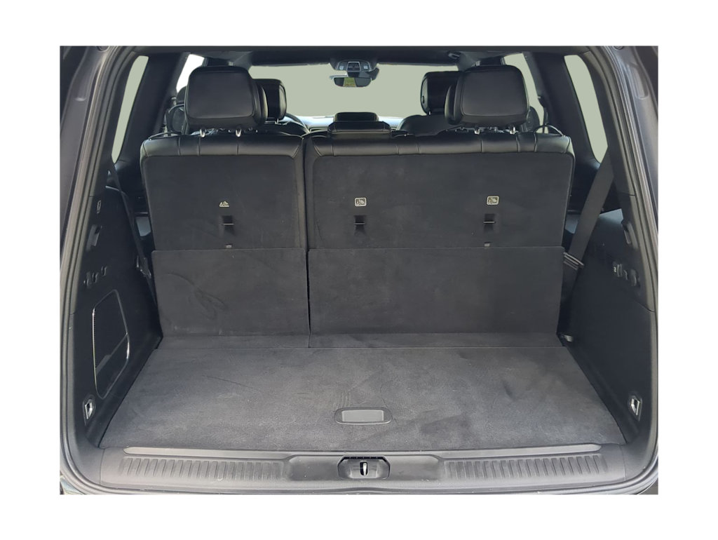 Thumbnail: 2024 Jeep Wagoneer - 17