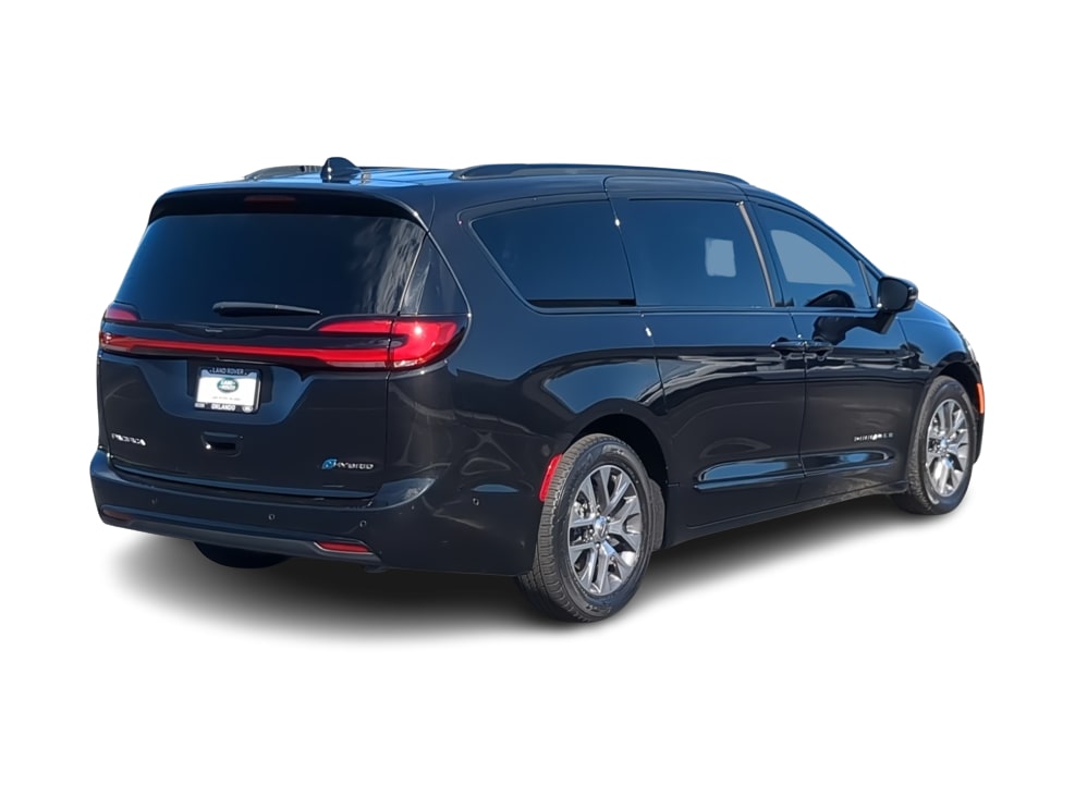 Thumbnail: 2024 Chrysler Pacifica - 22