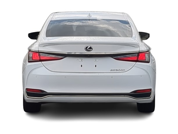 Thumbnail: 2022 Lexus ES - 4