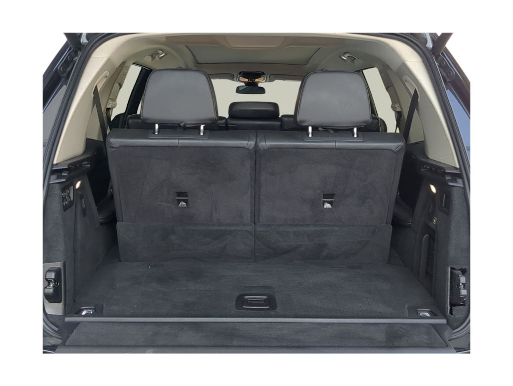 Thumbnail: 2021 BMW X7 - 36