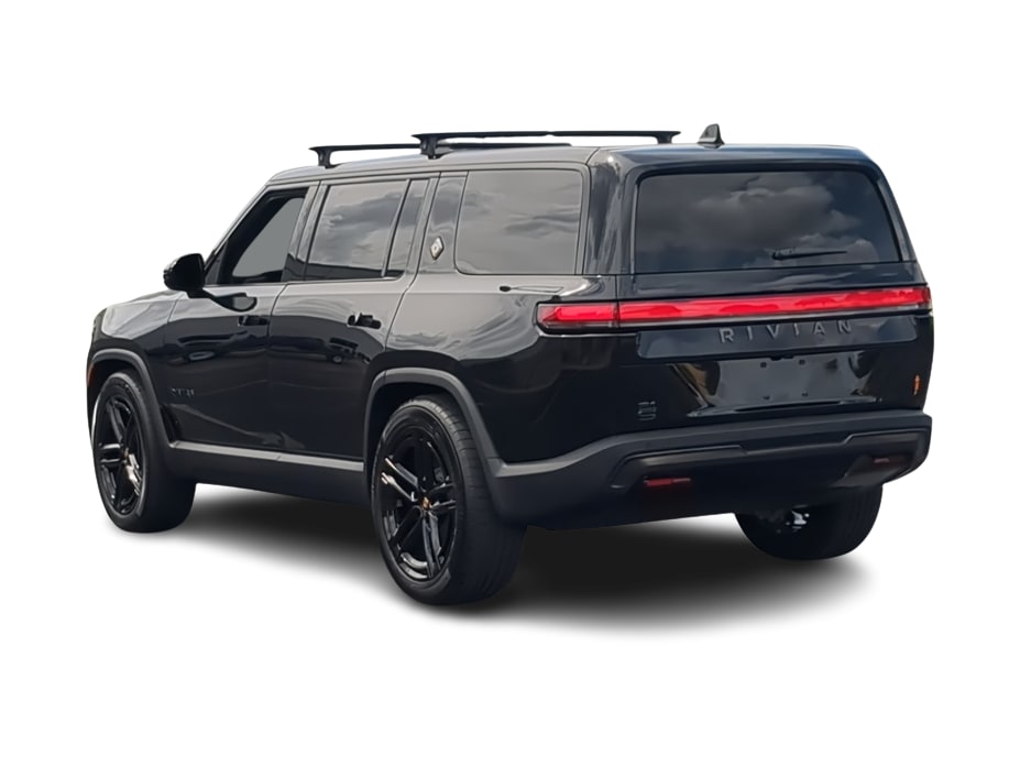 Thumbnail: 2026 Rivian R1S - 4