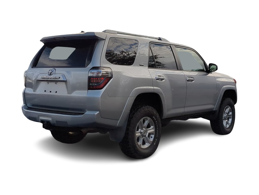 2016 Toyota 4Runner SR5 22