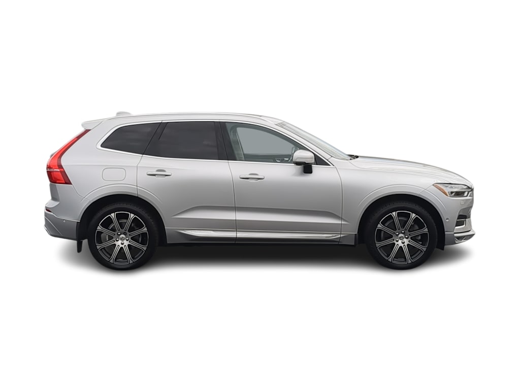 Thumbnail: 2019 Volvo XC60 - 24