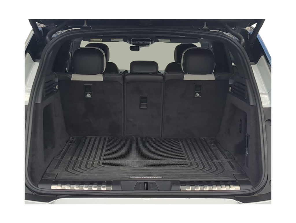 Thumbnail: 2025 Land Rover Range Rover Sport - 17