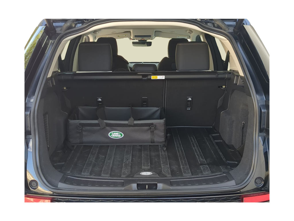 Thumbnail: 2025 Land Rover Discovery Sport - 17