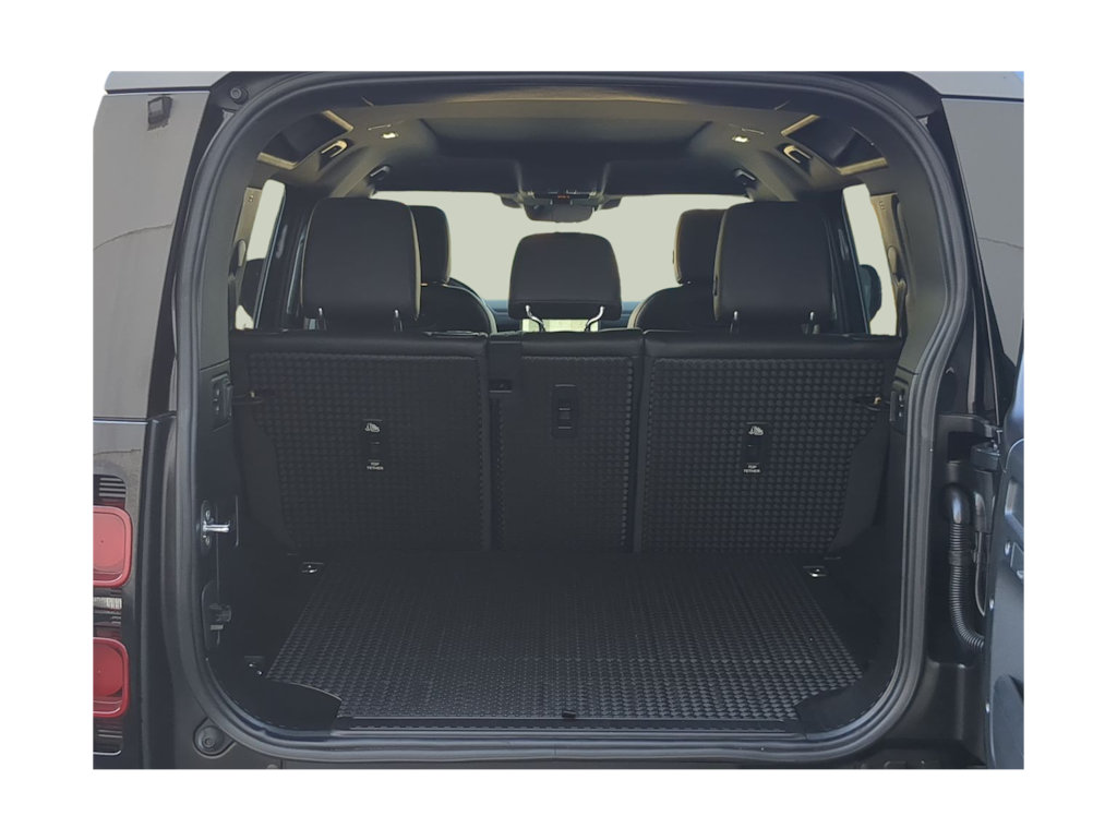 Thumbnail: 2022 Land Rover Defender - 17