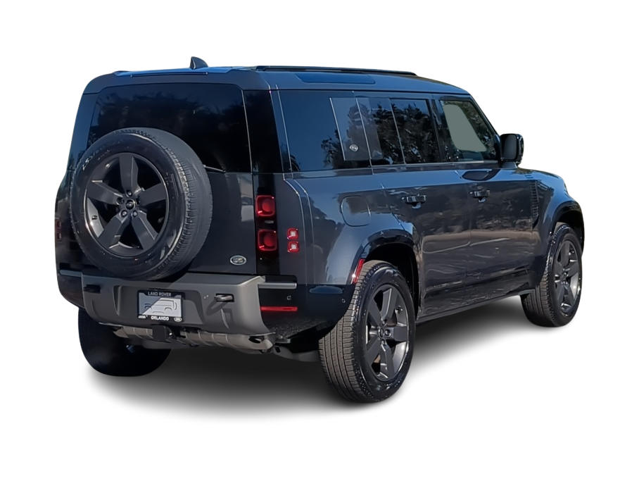 Thumbnail: 2022 Land Rover Defender - 22