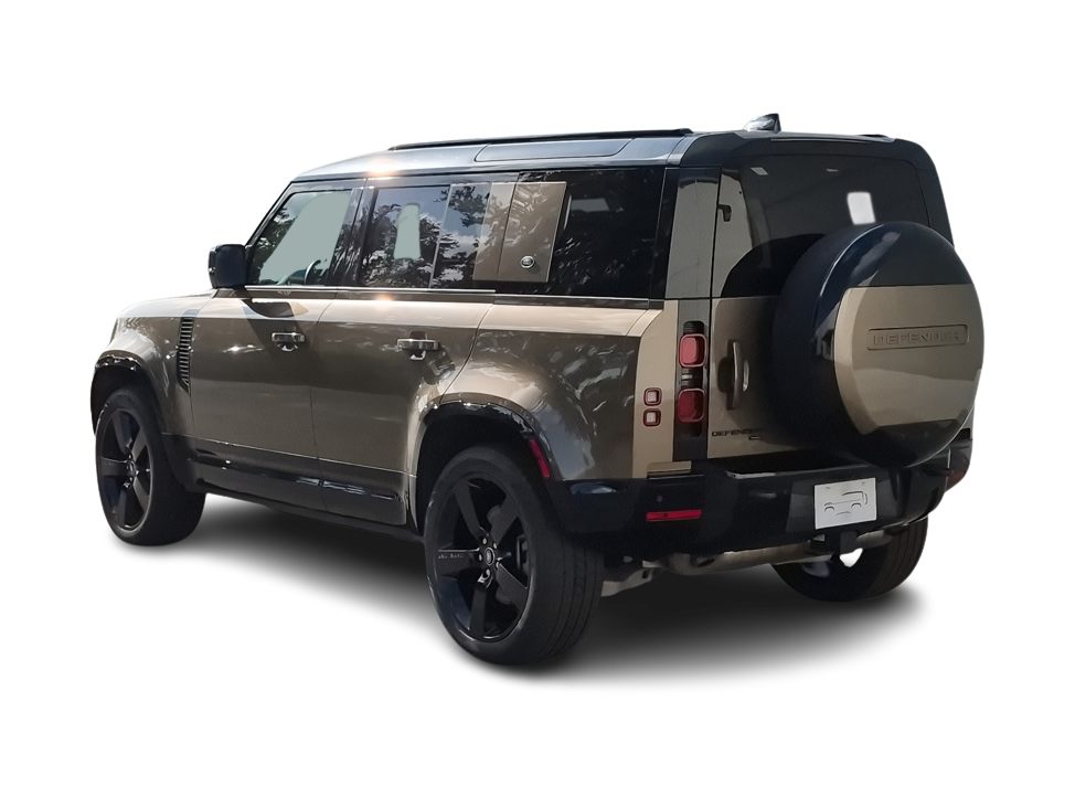 Thumbnail: 2023 Land Rover Defender - 18