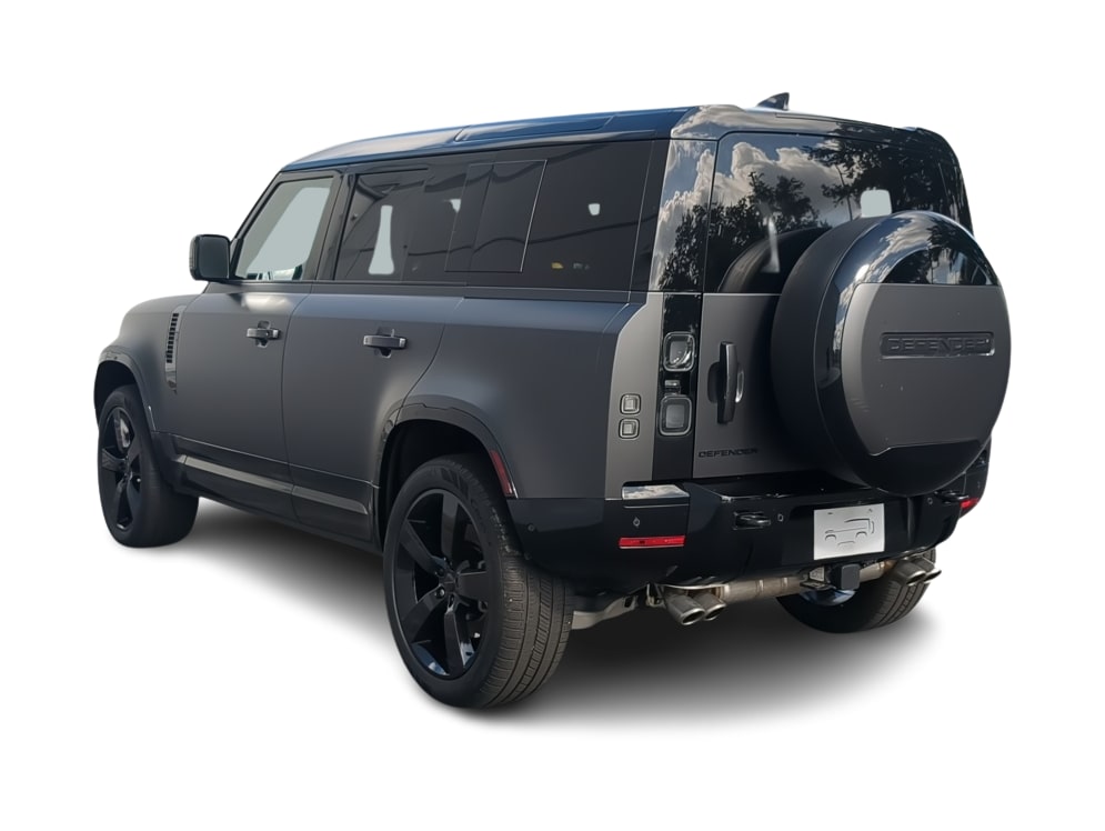 Thumbnail: 2026 Land Rover Defender - 4