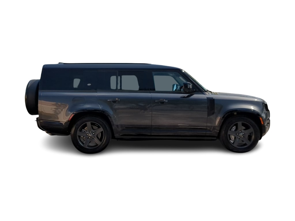 2024 Land Rover Defender 130 24