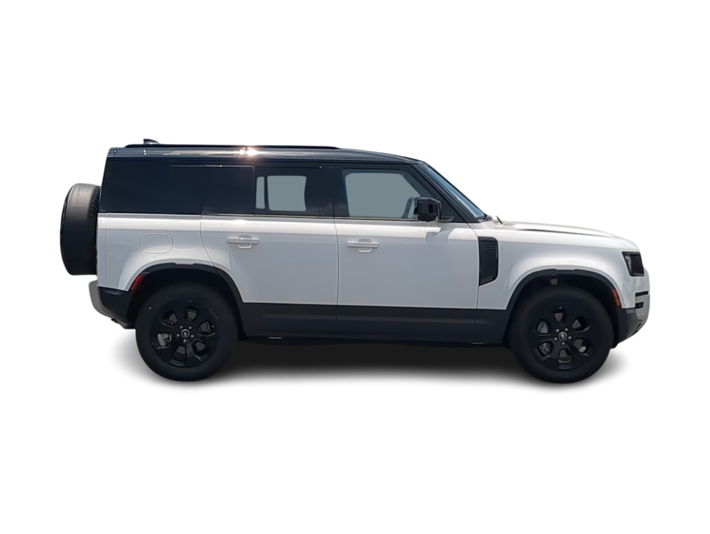 Thumbnail: 2025 Land Rover Defender - 23