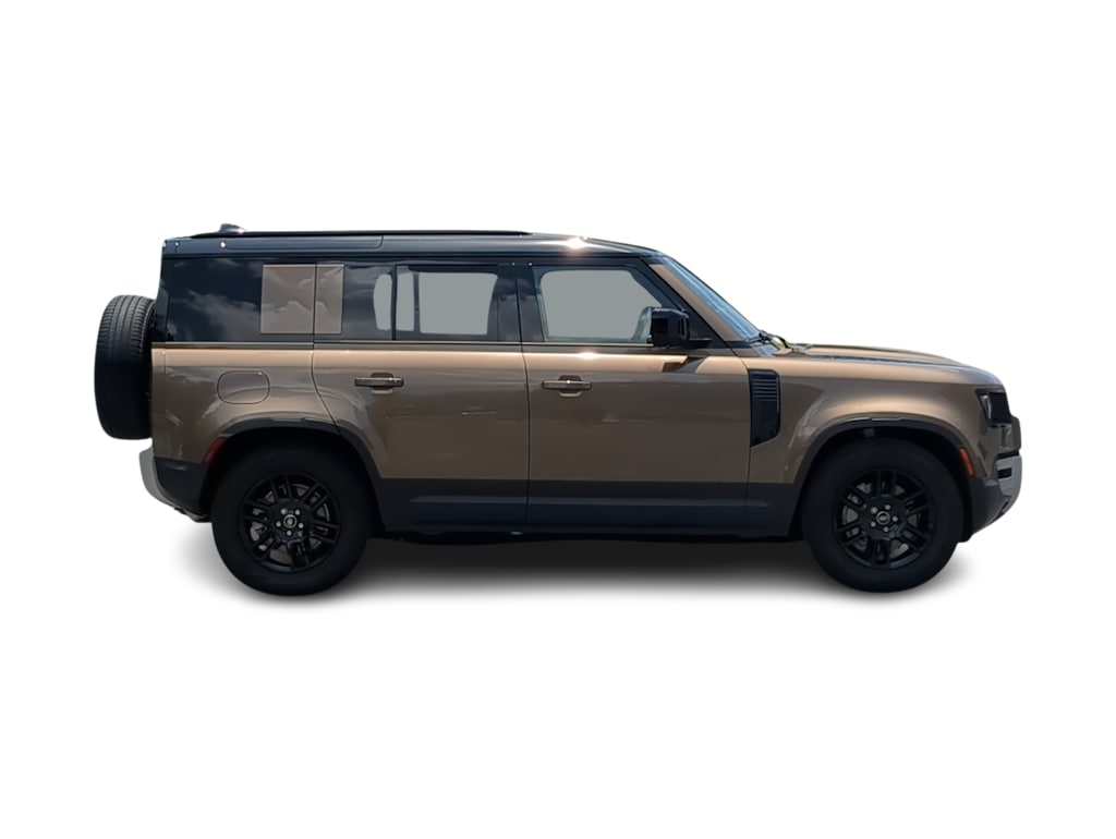 Thumbnail: 2025 Land Rover Defender - 21