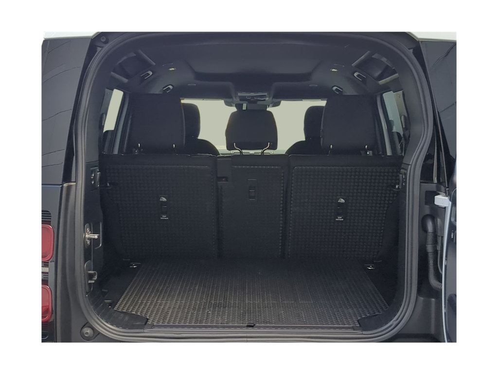 Thumbnail: 2025 Land Rover Defender - 14