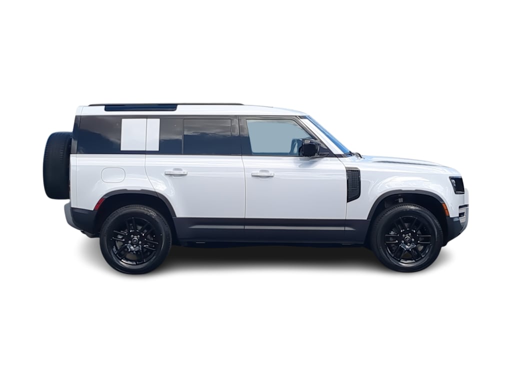 Thumbnail: 2025 Land Rover Defender - 21