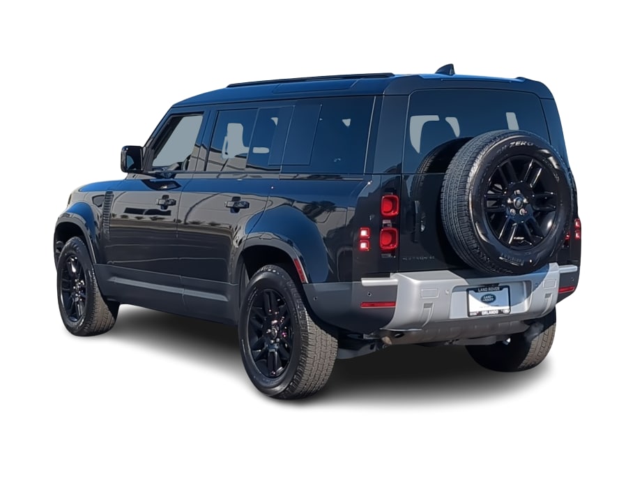 Thumbnail: 2025 Land Rover Defender - 4