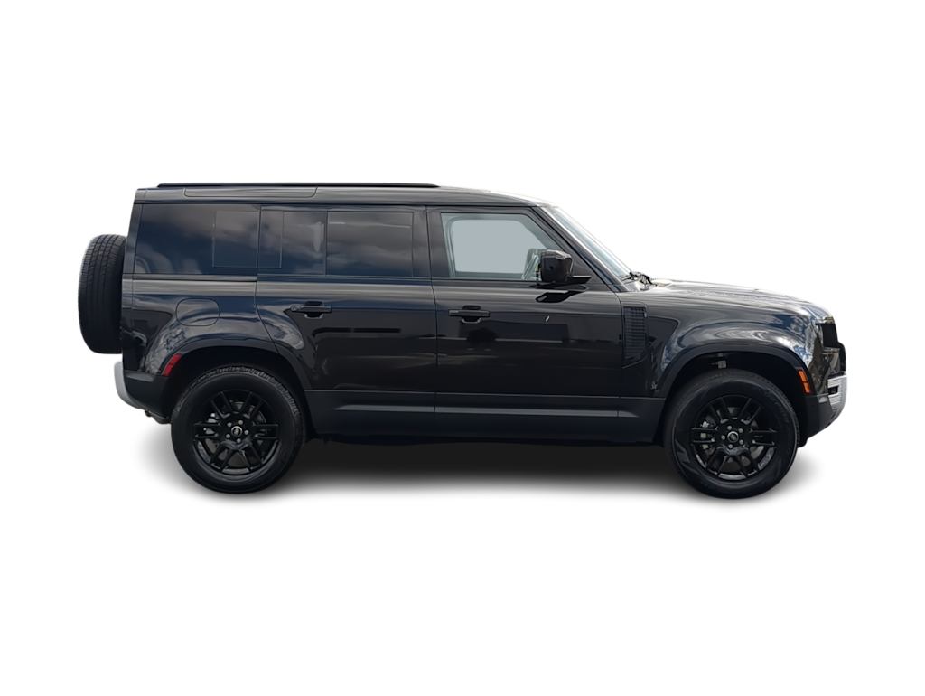 Thumbnail: 2025 Land Rover Defender - 23