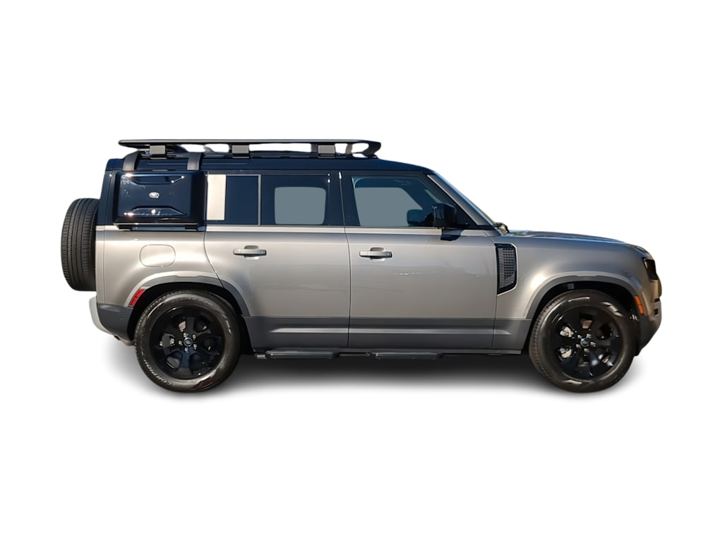 Thumbnail: 2025 Land Rover Defender - 22