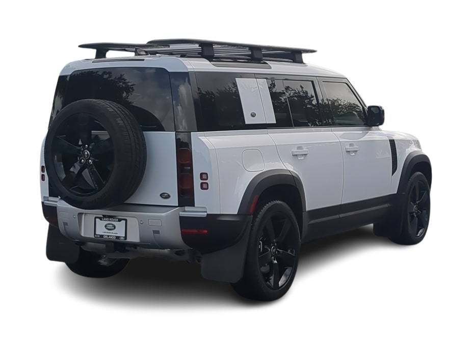 Thumbnail: 2022 Land Rover Defender - 21