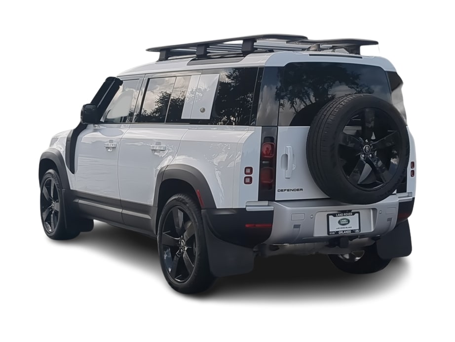 Thumbnail: 2022 Land Rover Defender - 4