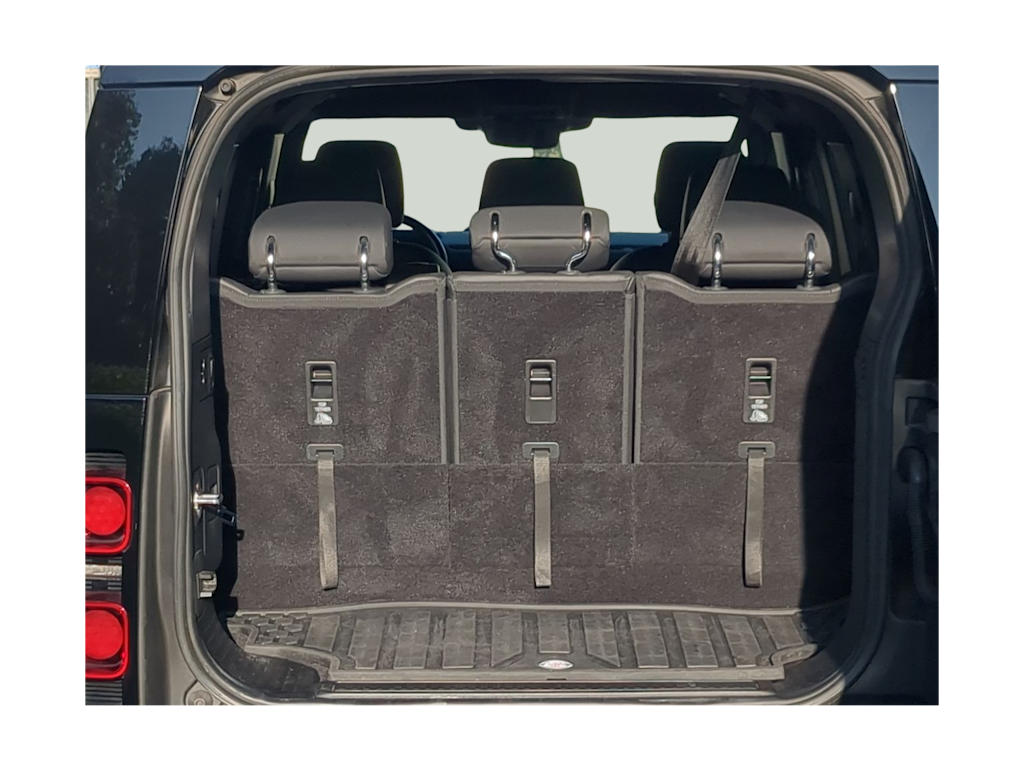 Thumbnail: 2023 Land Rover Defender - 35