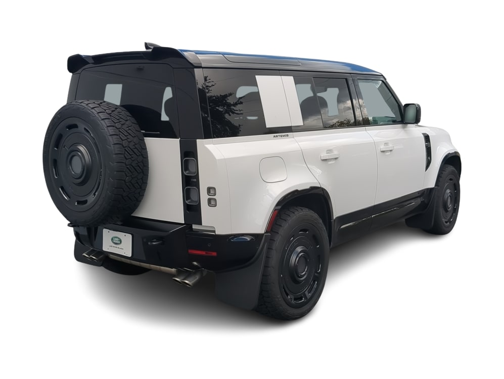 Thumbnail: 2025 Land Rover Defender - 22
